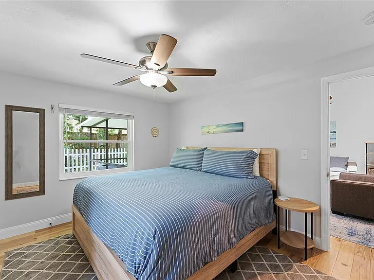 909 Bentwood Ln #1 — Photo 23