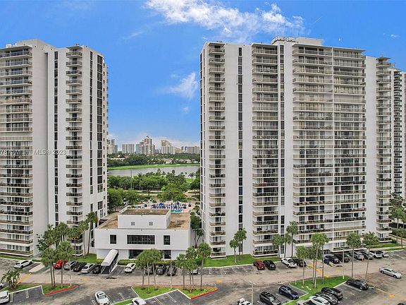 2nd image of 3701 N Country Club Dr APT 707