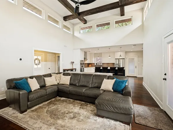 11 Bunker Hl, Richardson, TX 75080