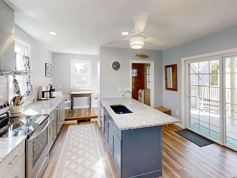 Alternate view of kitchen area.