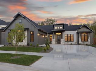 834 S Steephead Ln, Eagle, ID 83616