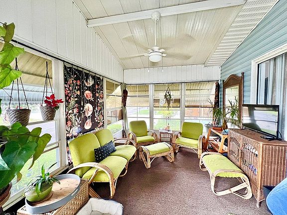 3rd image of 1750 Western Redwood Ave #166