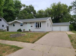 1459 Monterey Ln, Janesville, WI 53546