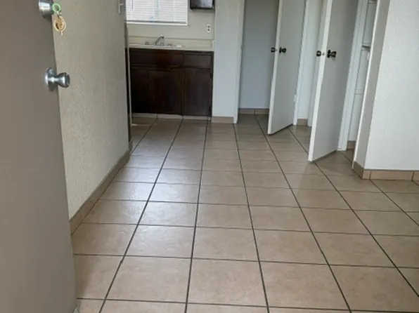 151 20th Century Blvd APT 13, Turlock, CA 95380