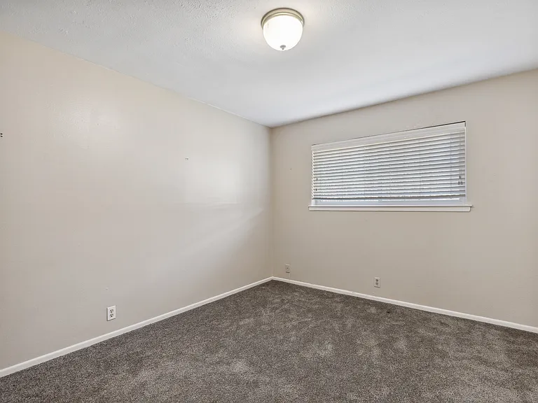 7918 Royal Ln #212 — Photo 17
