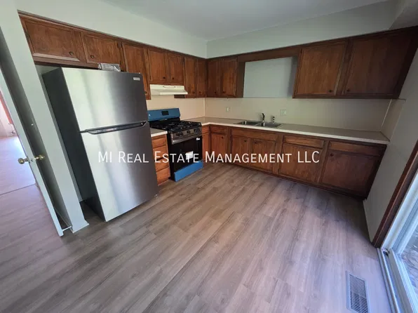 1513 Blossom St SE #1513, Grand Rapids, MI 49508