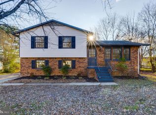 5506 Larch St, Fredericksburg, VA 22407