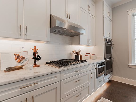 5th image of 6630 Wynne Oak Cv