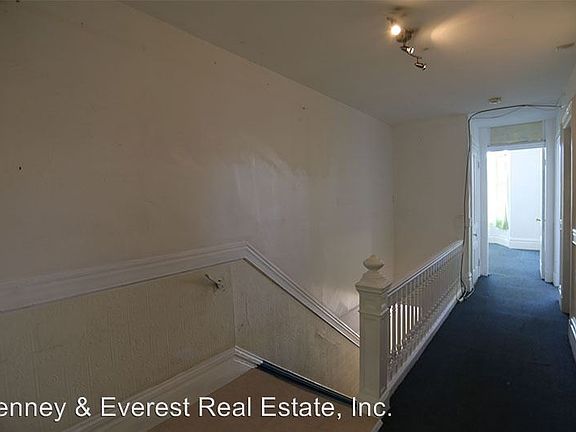 3rd image of 2393 Folsom St