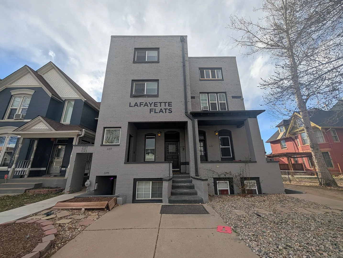 Get Your First Month for Free! Step into Style and Comfort in the Heart of Denver! — Photo 2