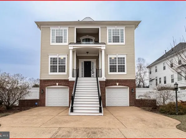 9205 Haines Dr, Lorton, VA 22079