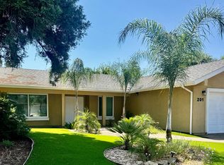 201 E Portland Ave, Fresno, CA 93720