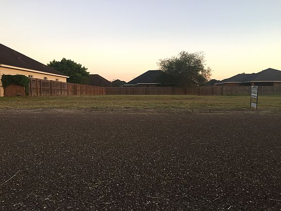 3rd image of 1408 Carnelian Dr