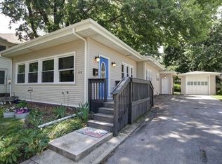 719 S Prairie St, Champaign, IL 61820