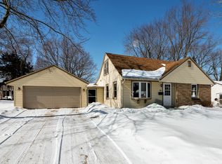 632 17th Ave, West Bend, WI 53095