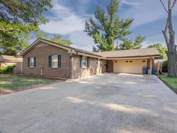 3 Roberts Ct, Winfield, KS 67156