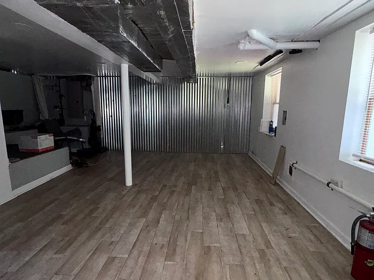 21 Sachem Rd — Photo 14