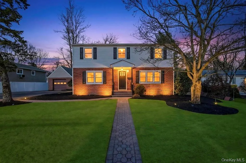 27 Landscape Drive photo 1