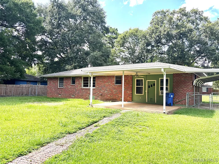 1024 Gaddis Ave — Photo 14