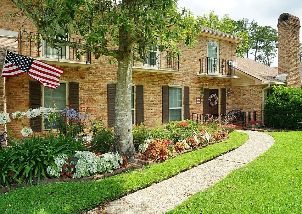 2nd image of 178 W Pinewood Dr