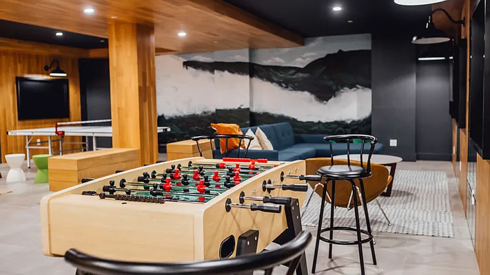 Rented by Nooklyn NYC LLC | media 55