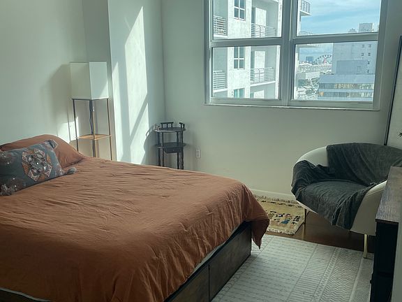 2nd image of 133 NE 2nd Ave APT 1512