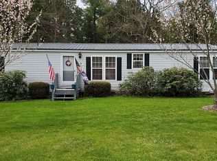 78 Pondview Rd, Swanzey, NH 03446