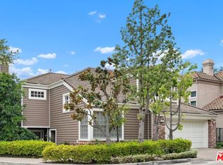 11830 Folkstone Ln, Los Angeles, CA 90077