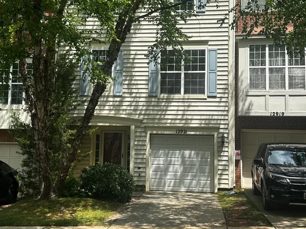 12921 Woodcutter Cir, Germantown, MD 20876