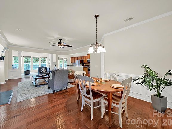 4th image of 2180 Hartwell Ln