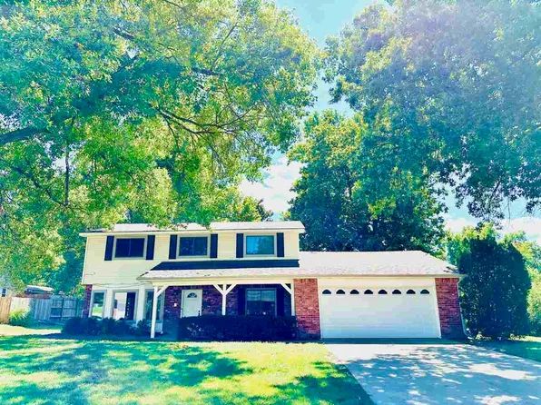 2404 Cardinal Rd, Ponca City, OK 74604