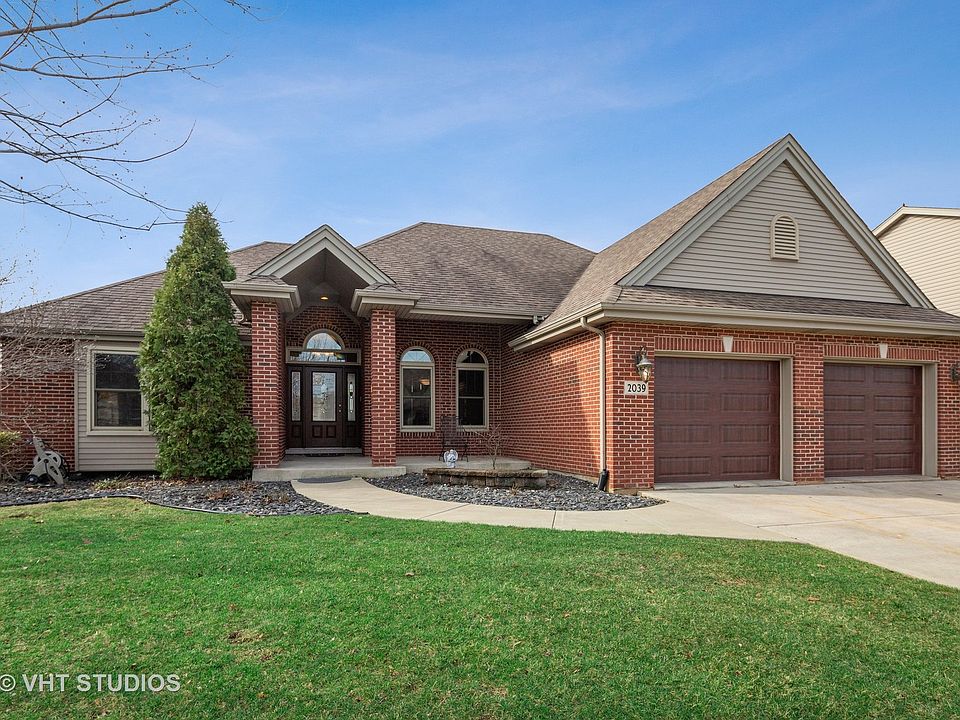 1st image of 2039 Westbury Dr