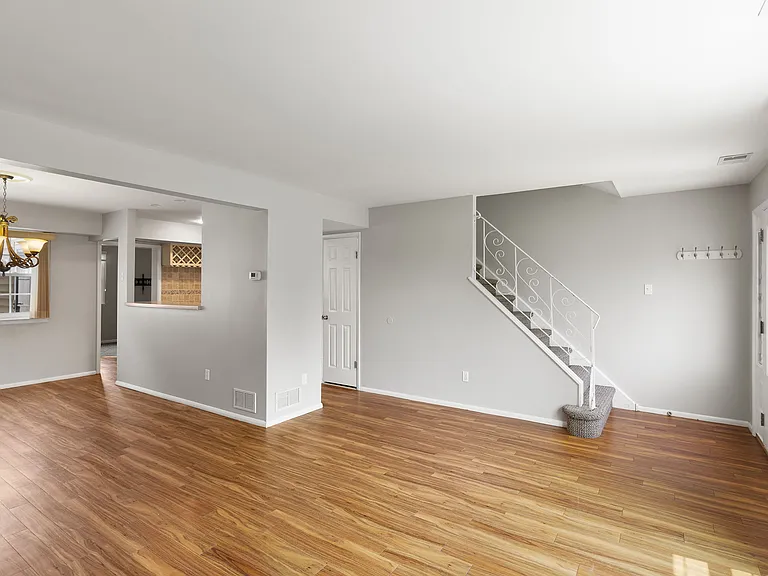 6308 Powder Horn Ct — Photo 3