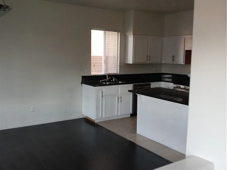 1432 Evening Song Ave — Photo 15
