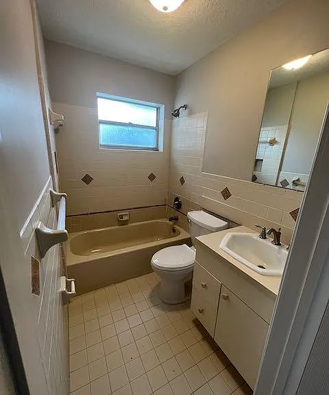 1611 S Johnson St #2 — Photo 8