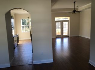 32204 Oak Glen Dr, San Antonio, FL 33576
