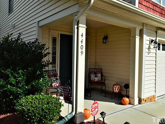 3rd image of 4409 Johnstown Dr
