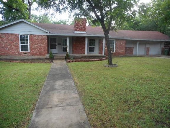 2nd image of 2709 Kingsbury Ave