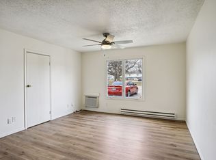 2404 Clayton Blvd #5DDF54C42, Champaign, IL 61822