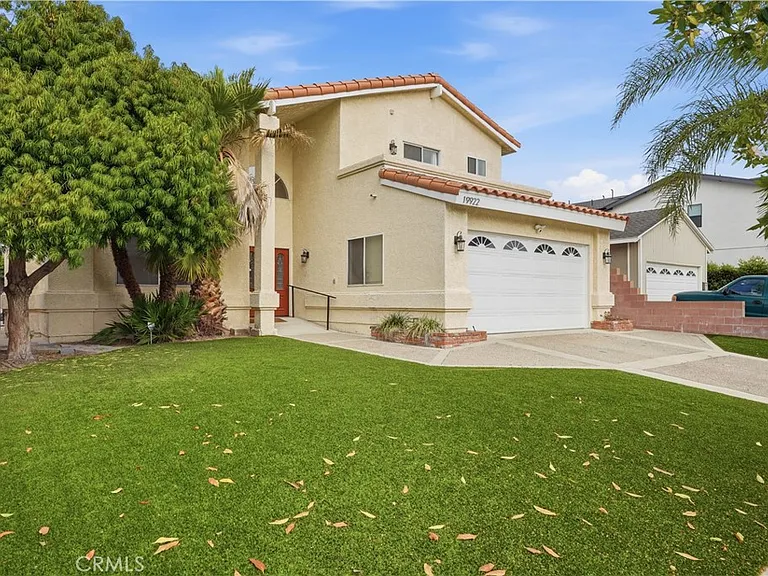 19922 Mansel Ave — Photo 4