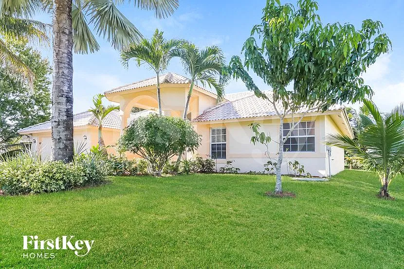 5 bed, 3.0 bath, 2573 sqft, $3,245 — Photo 3