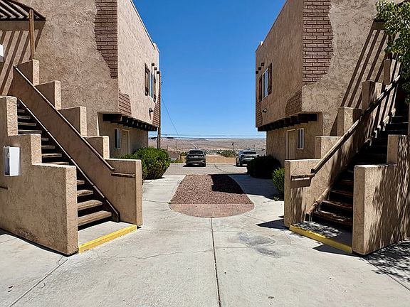 3rd image of 209 E Grace St APT 2B