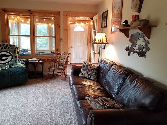 4th image of 526 Fair Ave