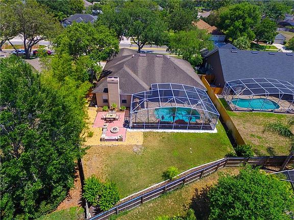 2nd image of 1692 Carillon Park Dr