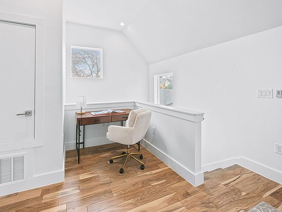 4th image of 1218 Eleanor St