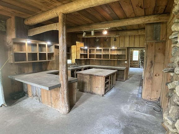 5th image of 88 Hanson Road