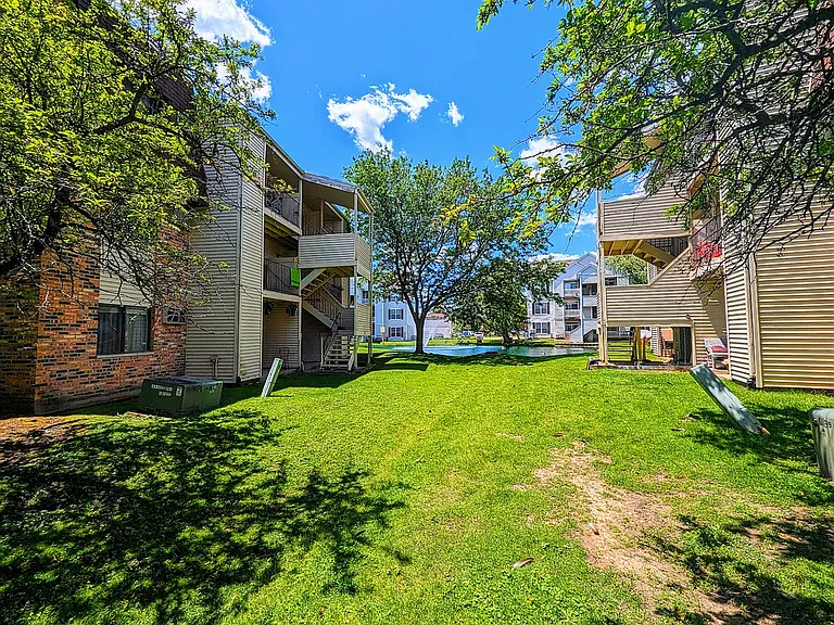 165 N Waters Edge Dr #102 — Photo 12