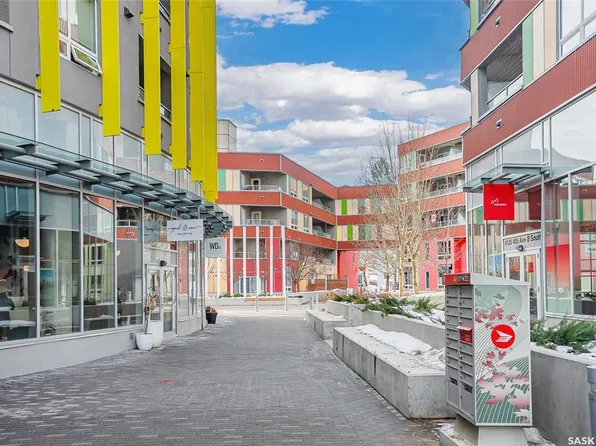 UNIT 325-404 C AVENUE S, Saskatoon, SK S7M 5B9