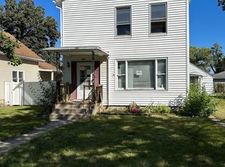 1404 W Jackson St, Ottawa, IL 61350