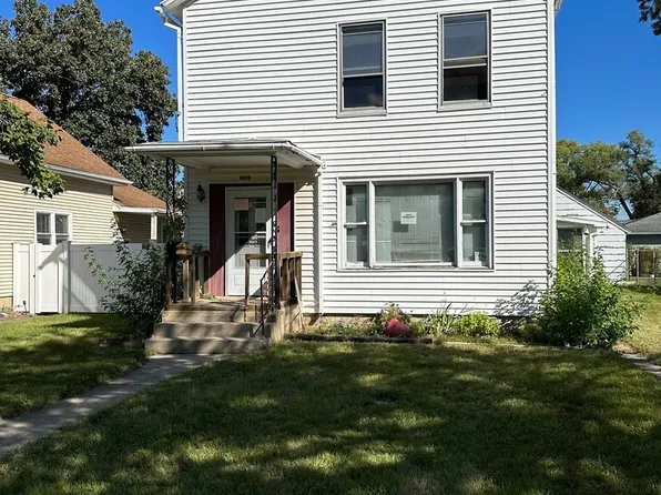 1404 W Jackson St, Ottawa, IL 61350